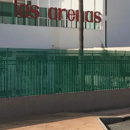 Yumbo 2 With High Speed Free Internet *