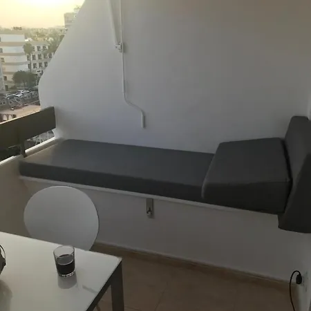 Yumbo 2 With High Speed Free Internet